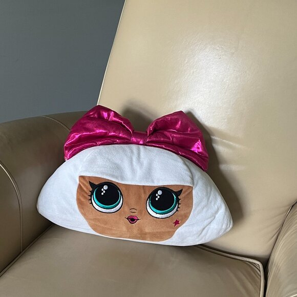 LOL SURPRISE! Doll PILLOW Diva Character Plush Cuddle 18" Wide x 12" High - Picture 3 of 8